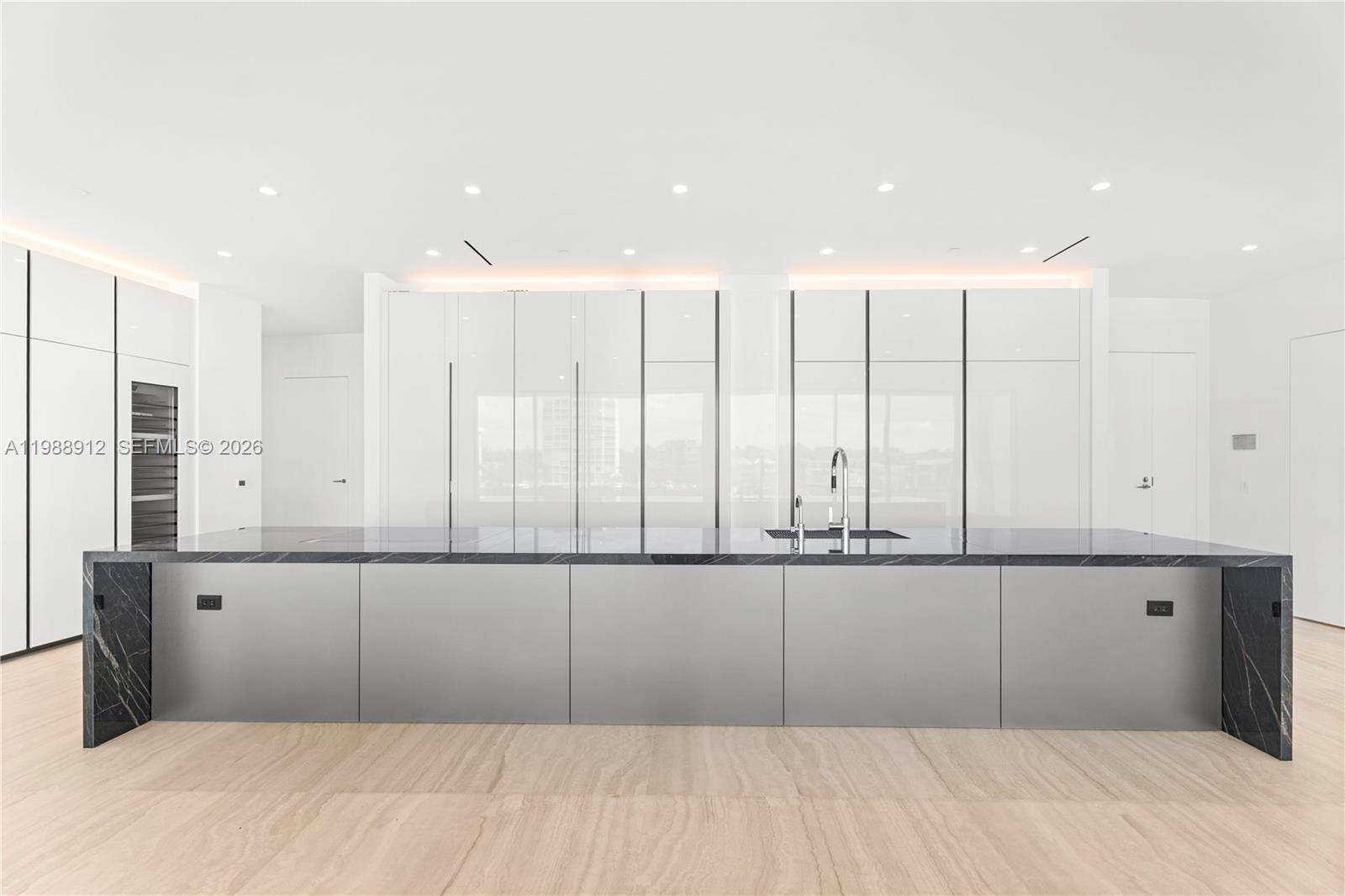 VITA GROVE ISLE - Residential