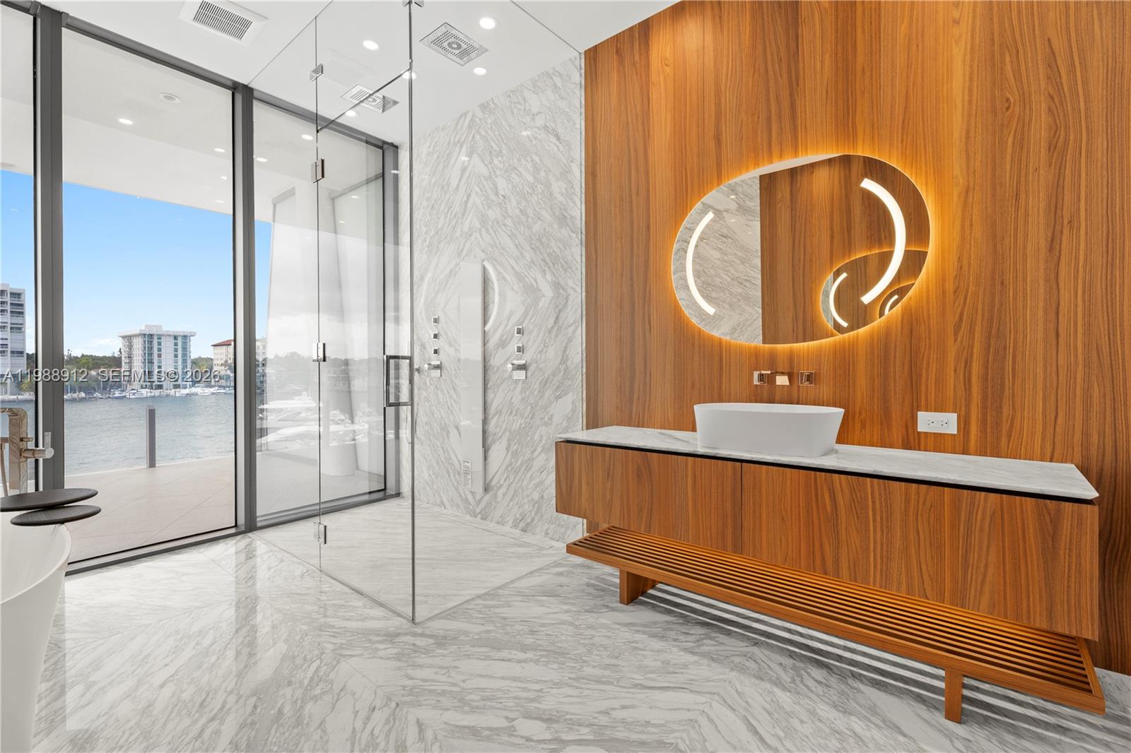 VITA GROVE ISLE - Residential