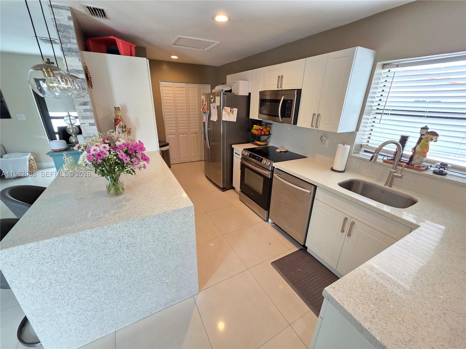 CAROL CITY GDNS 1ST ADDN - Residential