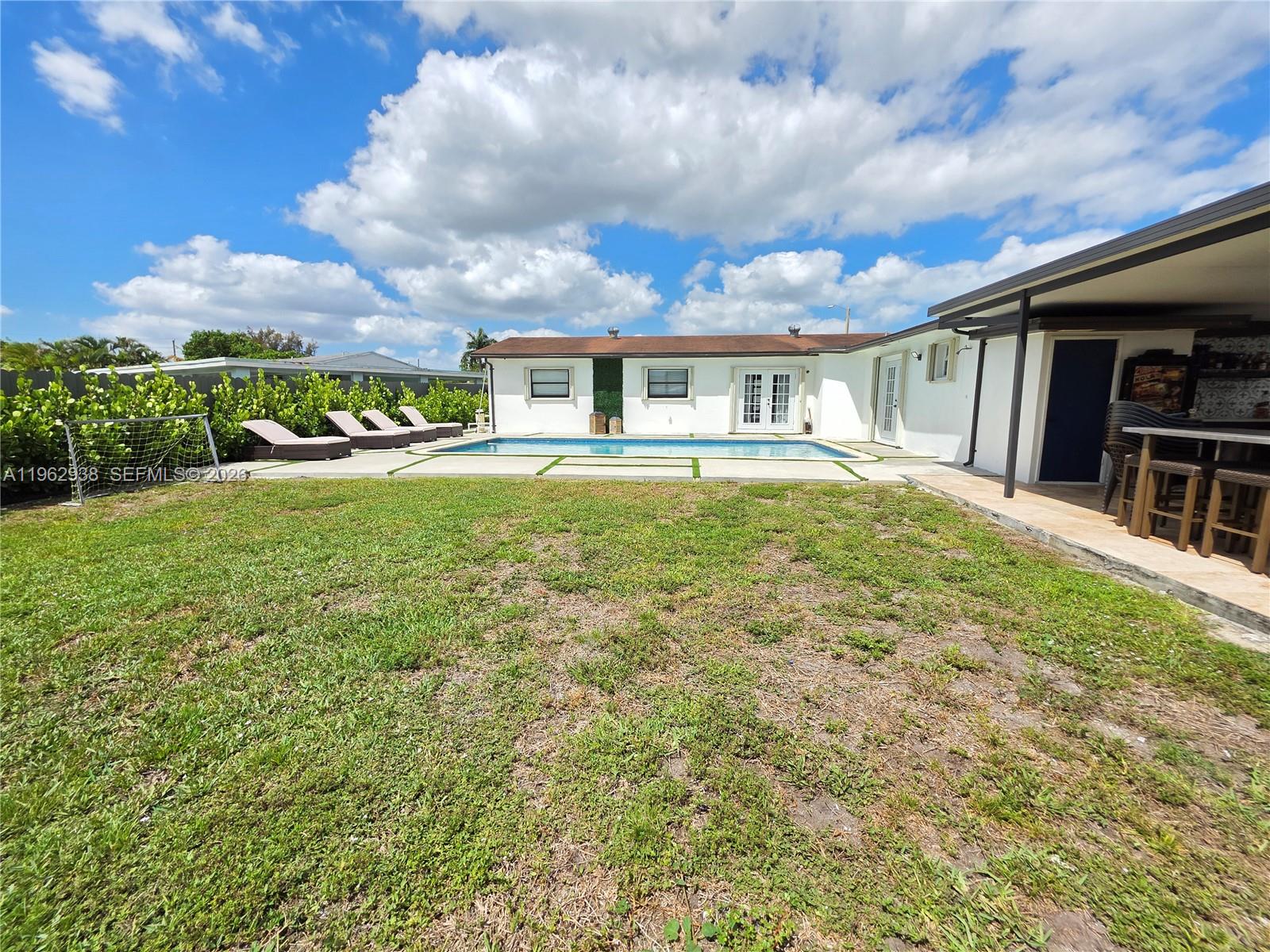 CAROL CITY GDNS 1ST ADDN - Residential