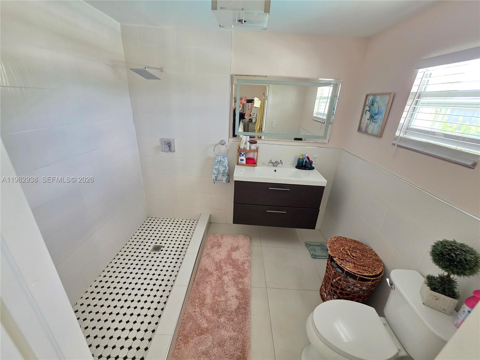 CAROL CITY GDNS 1ST ADDN - Residential