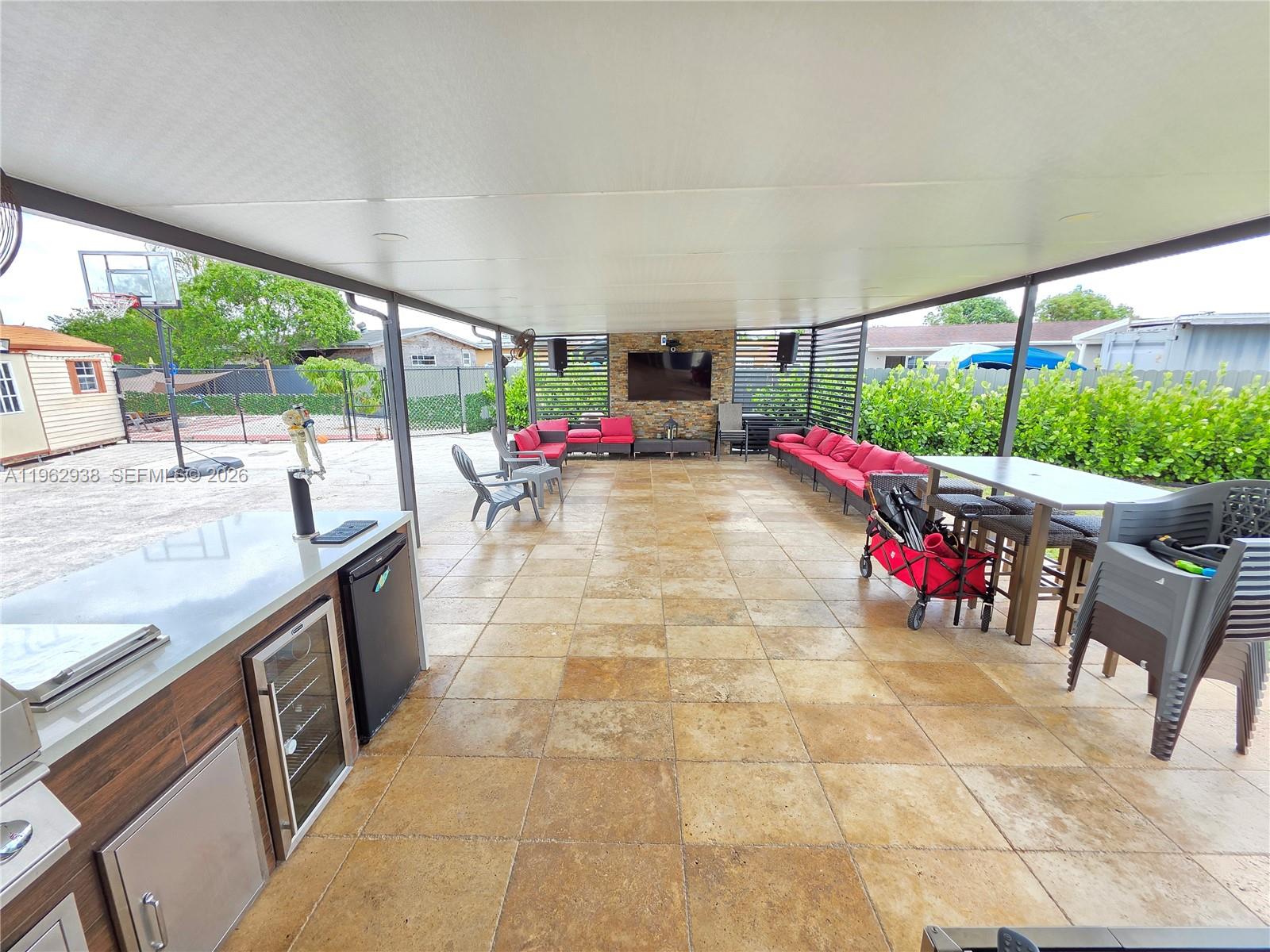 CAROL CITY GDNS 1ST ADDN - Residential