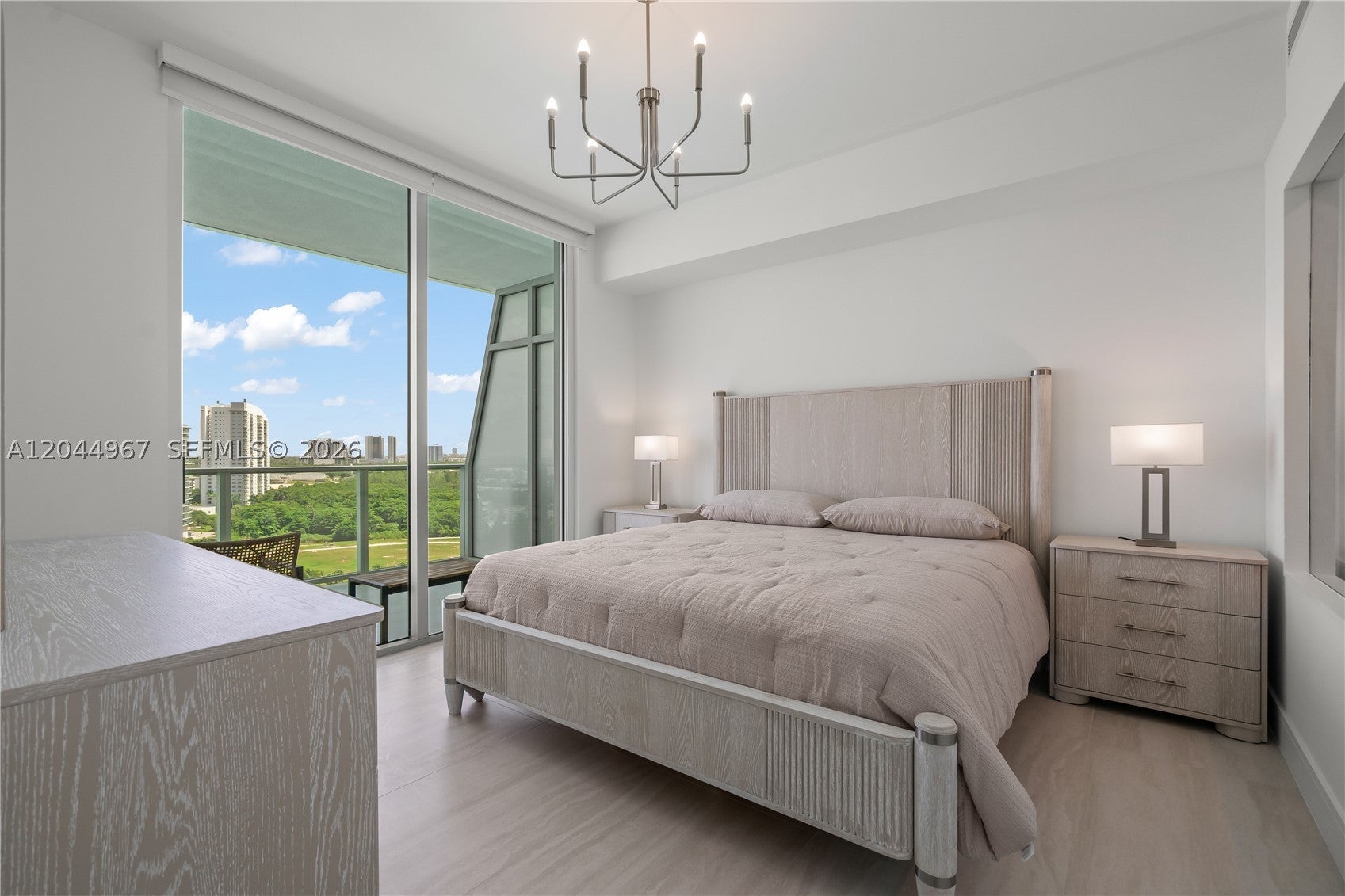 2411 Laguna Circle 1207