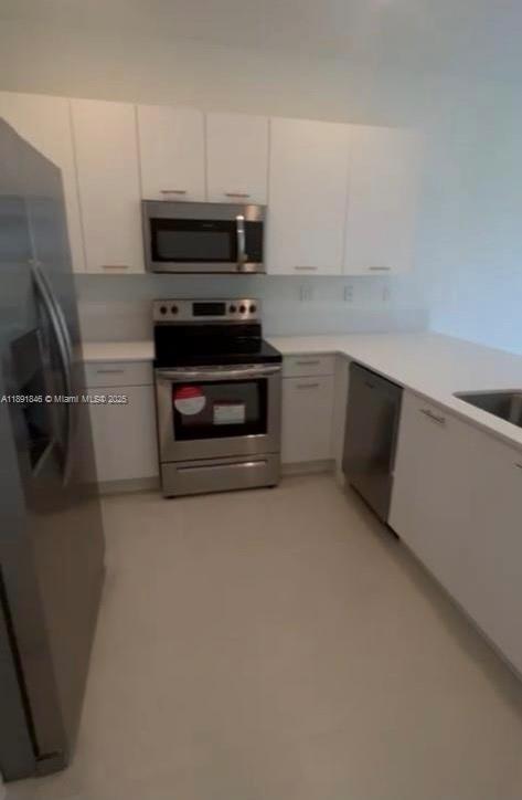 WESTVIEW GARDENS APARTMEN - Residential