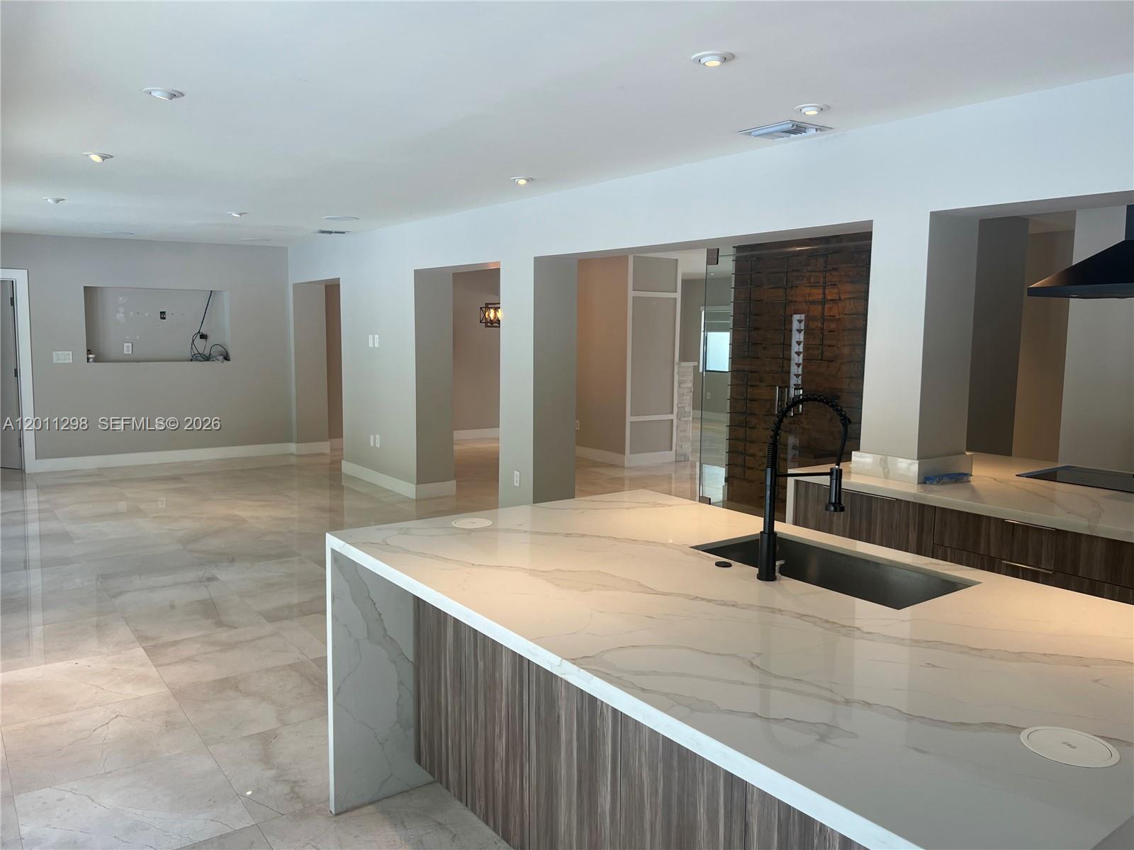 MIAMI SHORES SEC 1 AMD - Residential