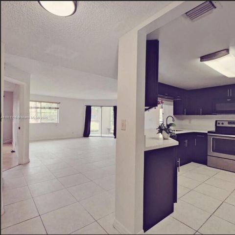 9977 Westview Dr 117 Coral Springs FL 33076