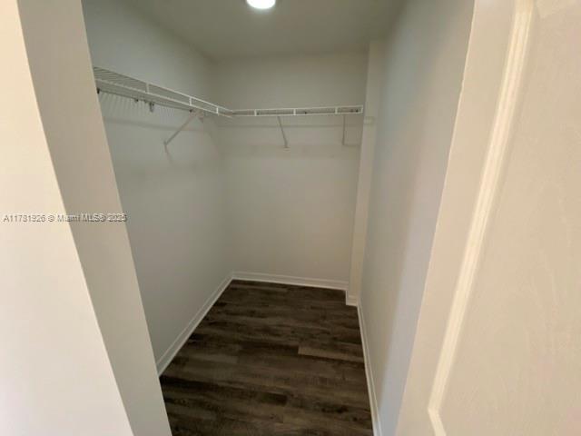 GRAND ISLES CONDO - Residential