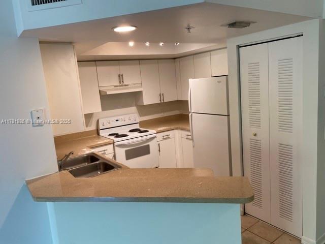 GRAND ISLES CONDO - Residential