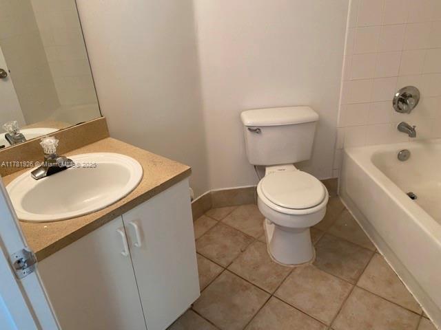 GRAND ISLES CONDO - Residential