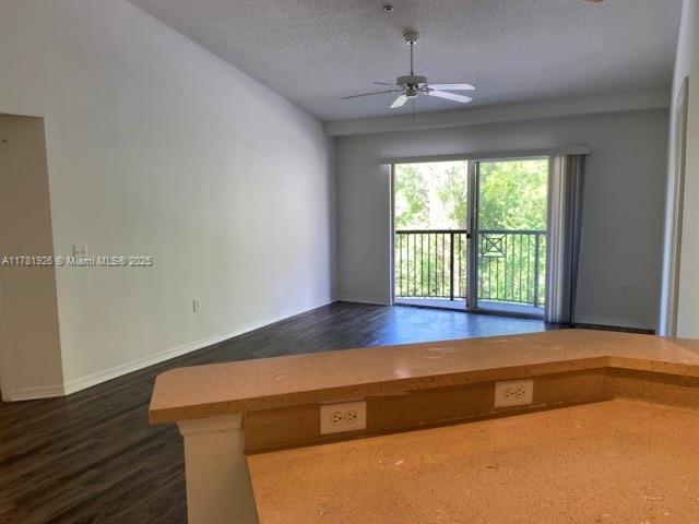 GRAND ISLES CONDO - Residential
