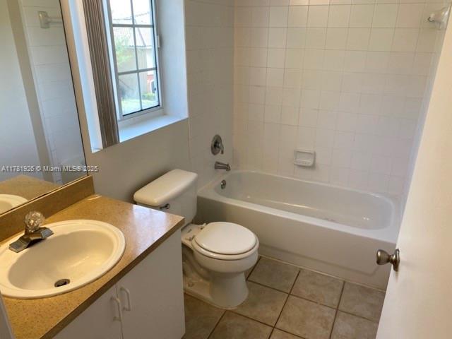 GRAND ISLES CONDO - Residential
