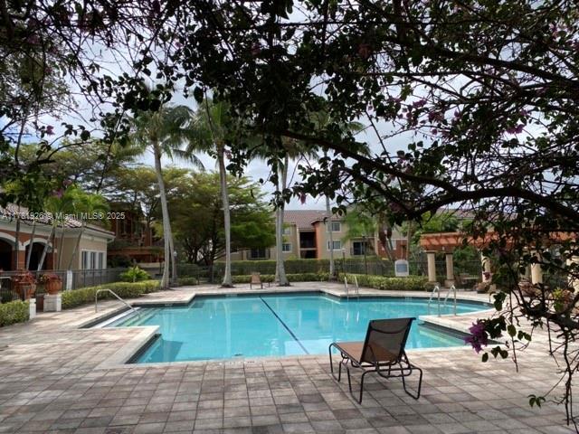 GRAND ISLES CONDO - Residential