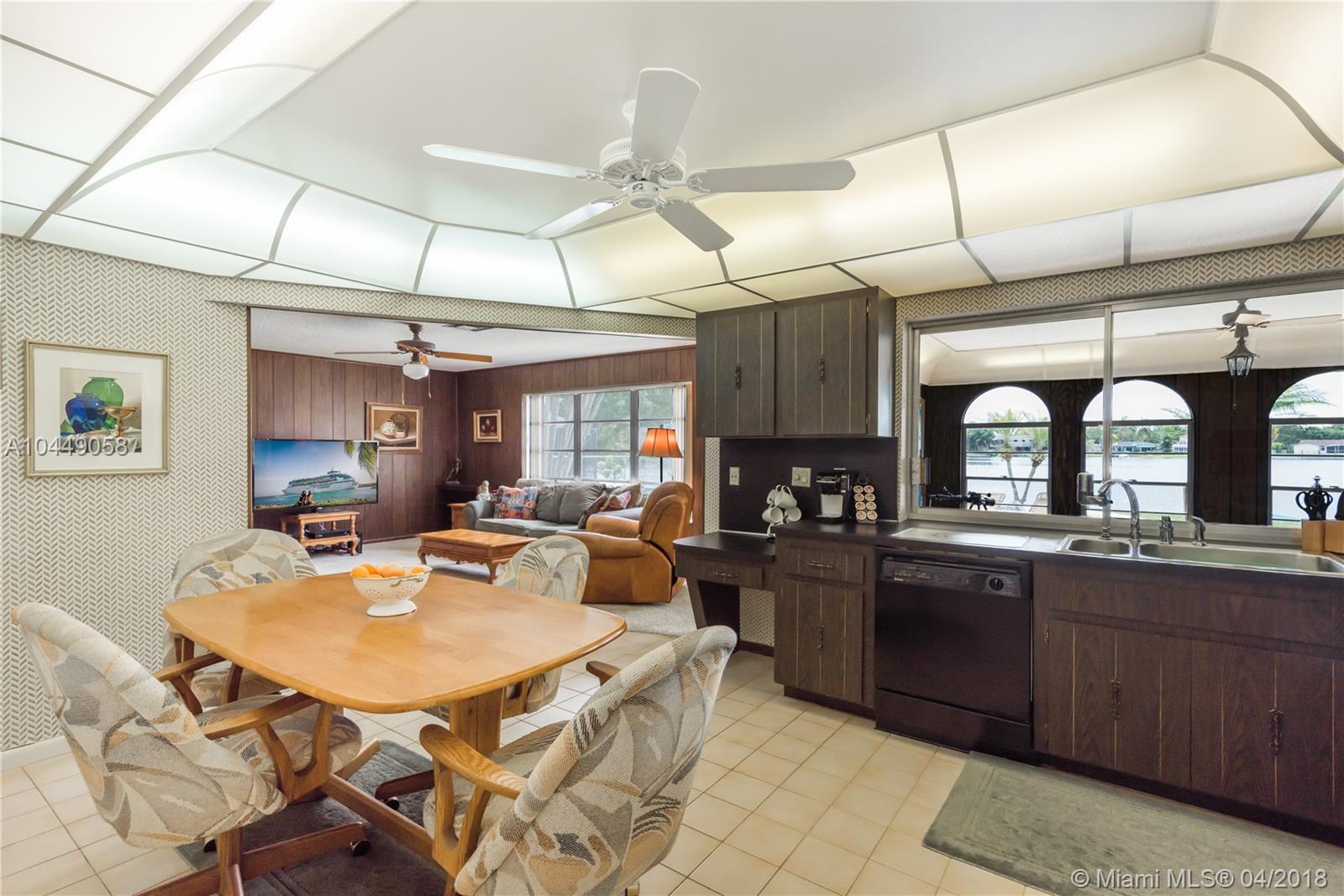 ROYAL PALM SOUTH SEC 1 - Residential