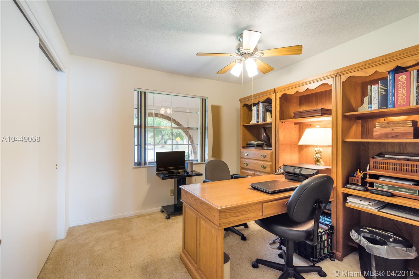 ROYAL PALM SOUTH SEC 1 - Residential