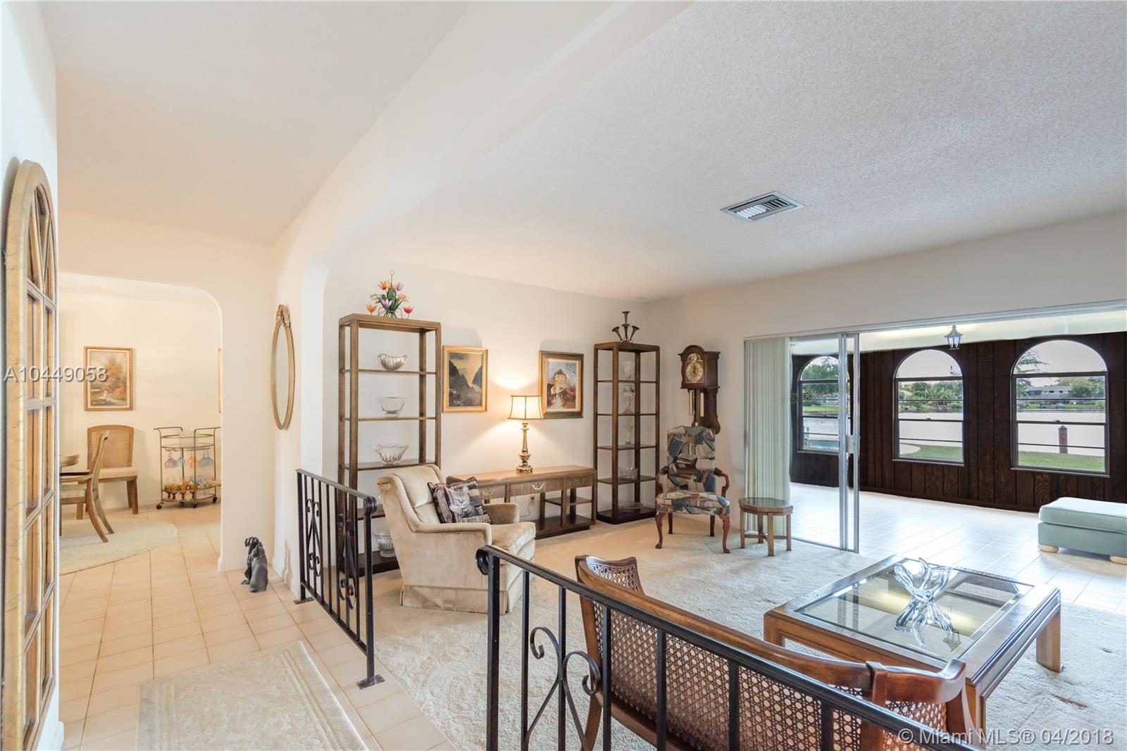 ROYAL PALM SOUTH SEC 1 - Residential