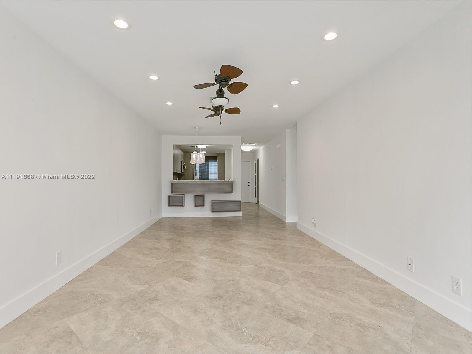 PALM GREENS AT VILLA DEL - Residential