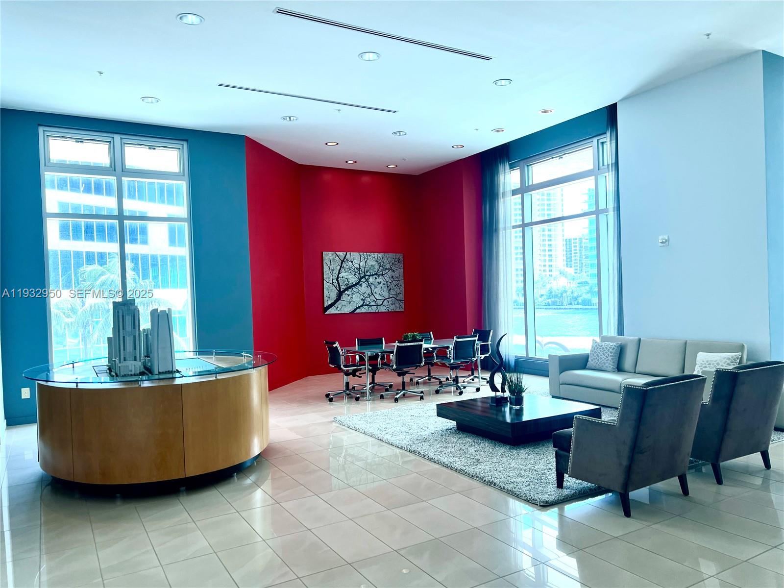 MET 1 CONDO - Residential Lease