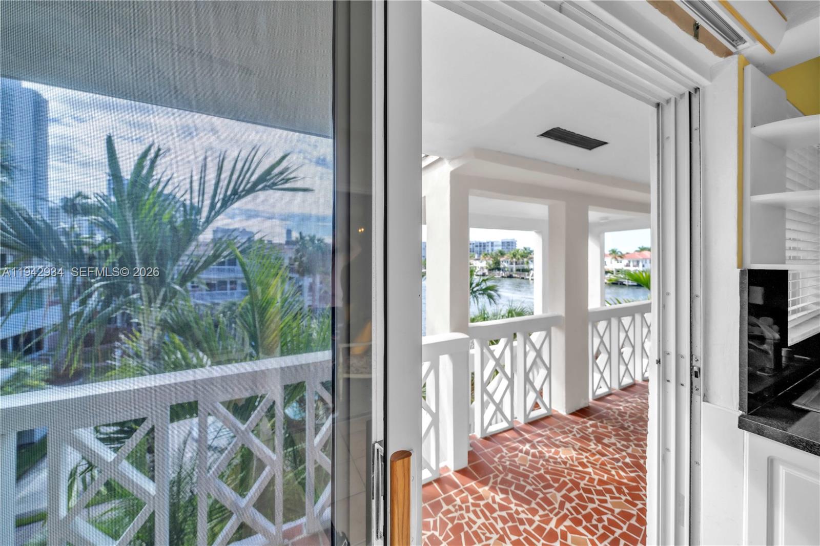 TWELVE PILLARS CO-OP - Residential