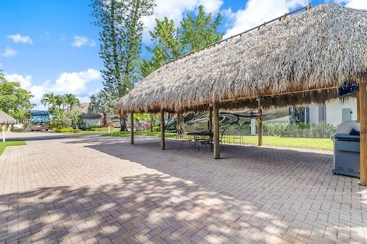 AZTEC RV RESORT LAND COND - Land