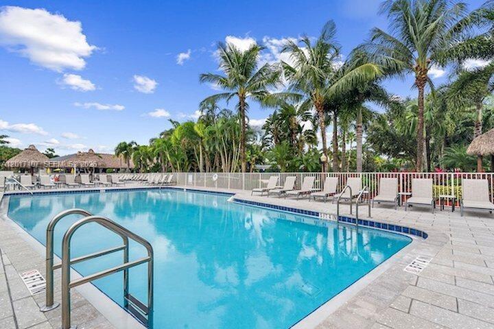 AZTEC RV RESORT LAND COND - Land