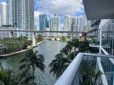 185 SW 7 ST 503 Miami FL 33130