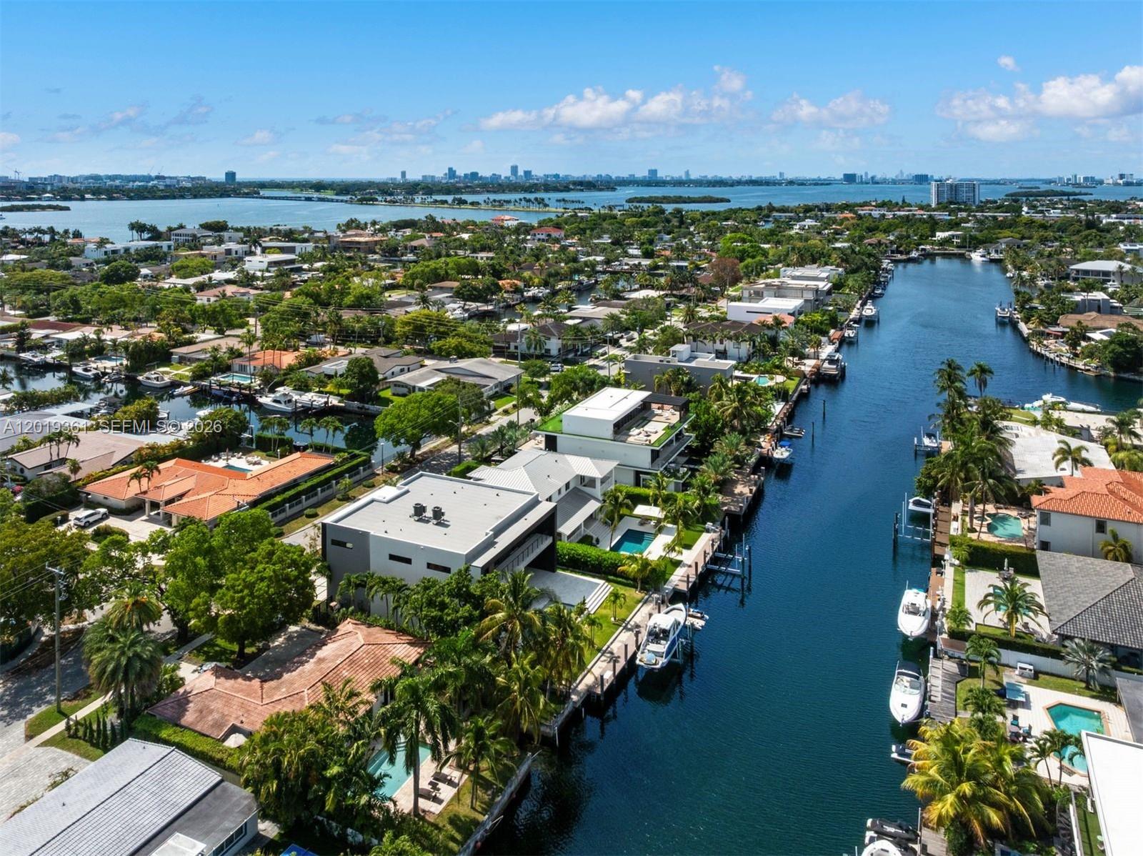 CORONADO HARBOR - Residential