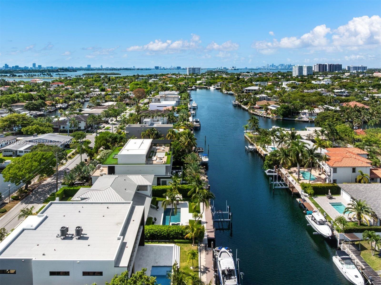 CORONADO HARBOR - Residential