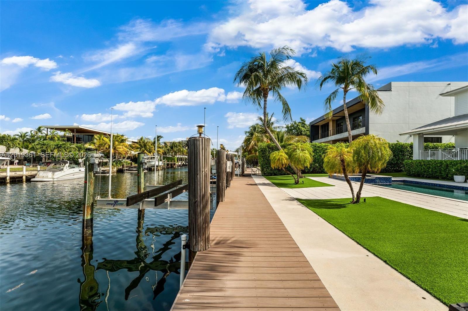CORONADO HARBOR - Residential
