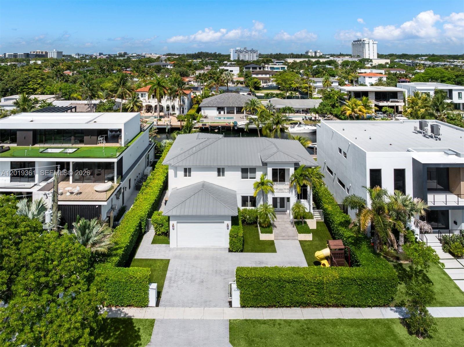CORONADO HARBOR - Residential