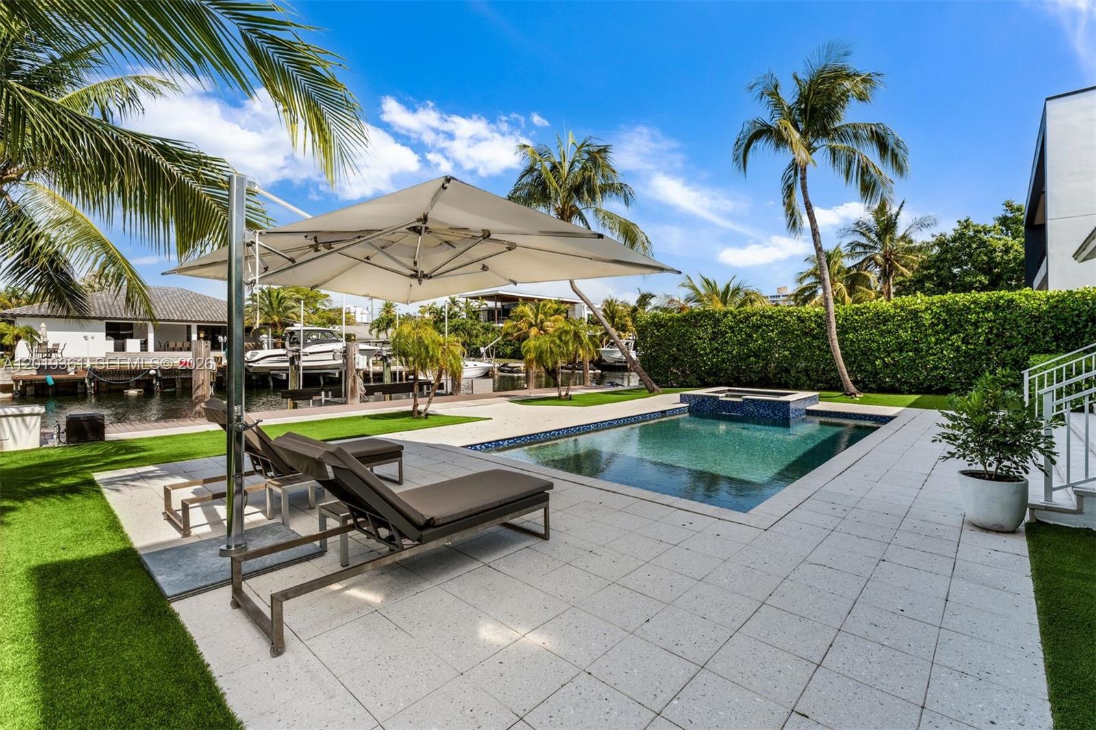 CORONADO HARBOR - Residential