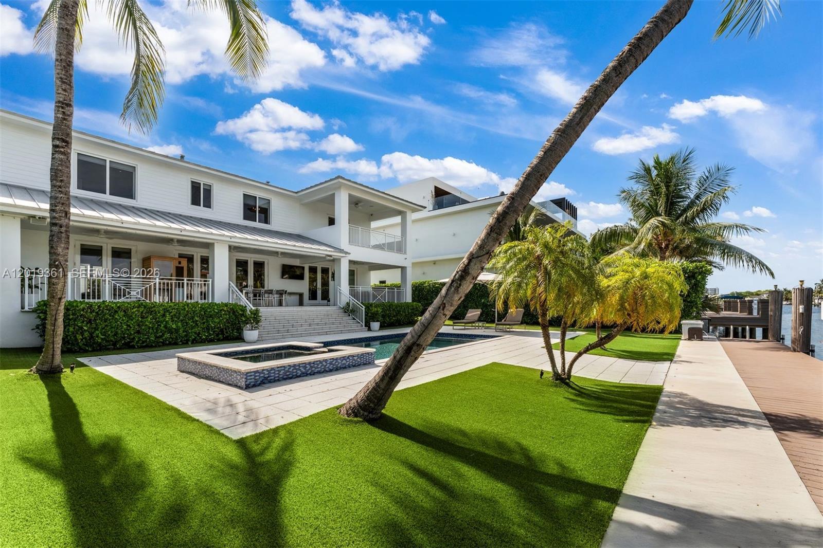 CORONADO HARBOR - Residential