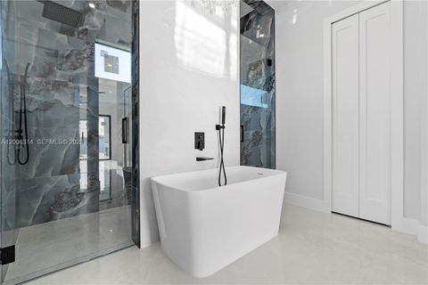 Tiny photo for Cape Coral, FL 33993 (MLS # A12006314)