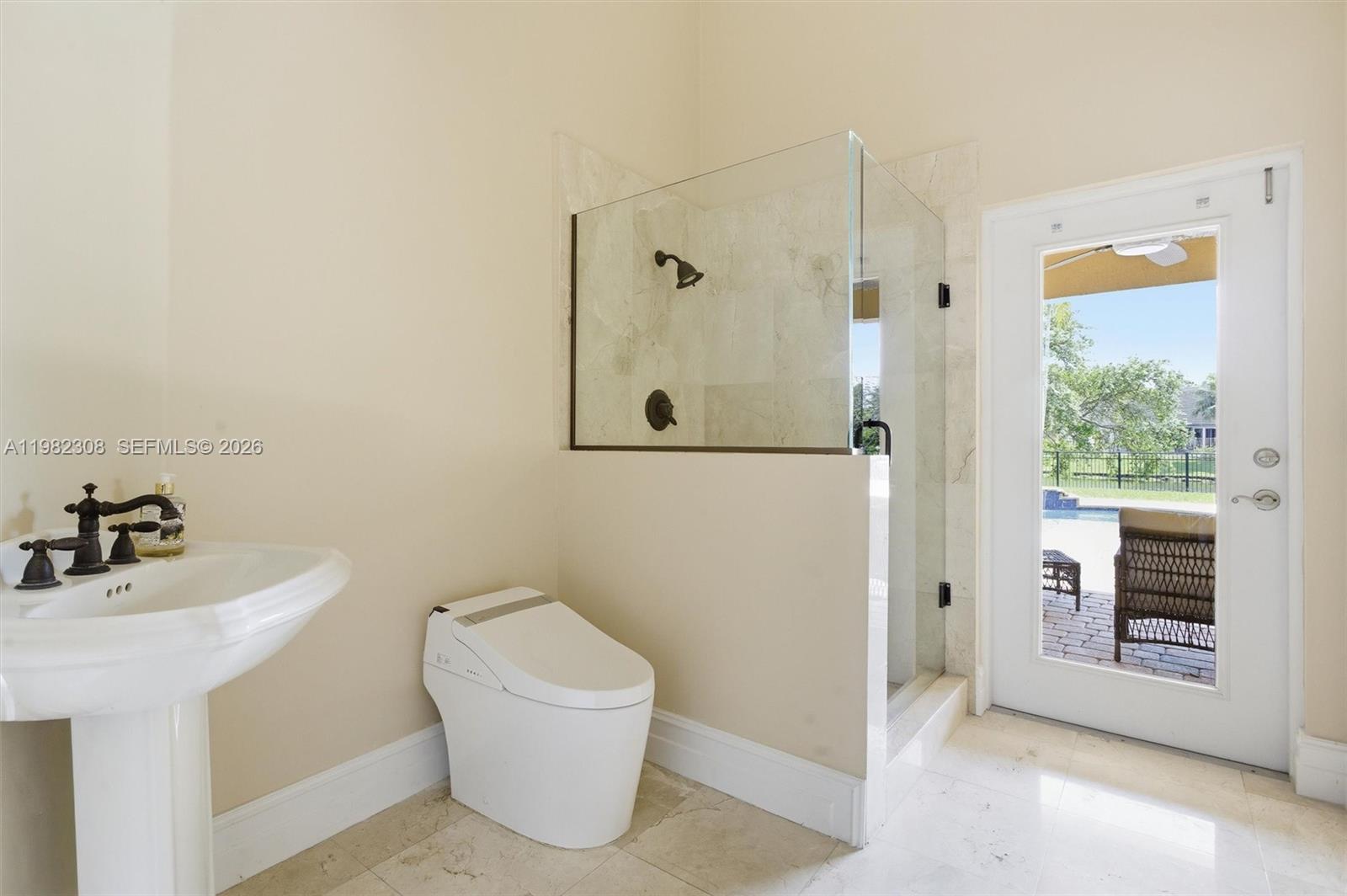 DAVIE WHISPERING PINES - Residential