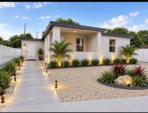 Photo of 511 SE 2nd Street, Hialeah, FL 33010 (MLS # A12085696)