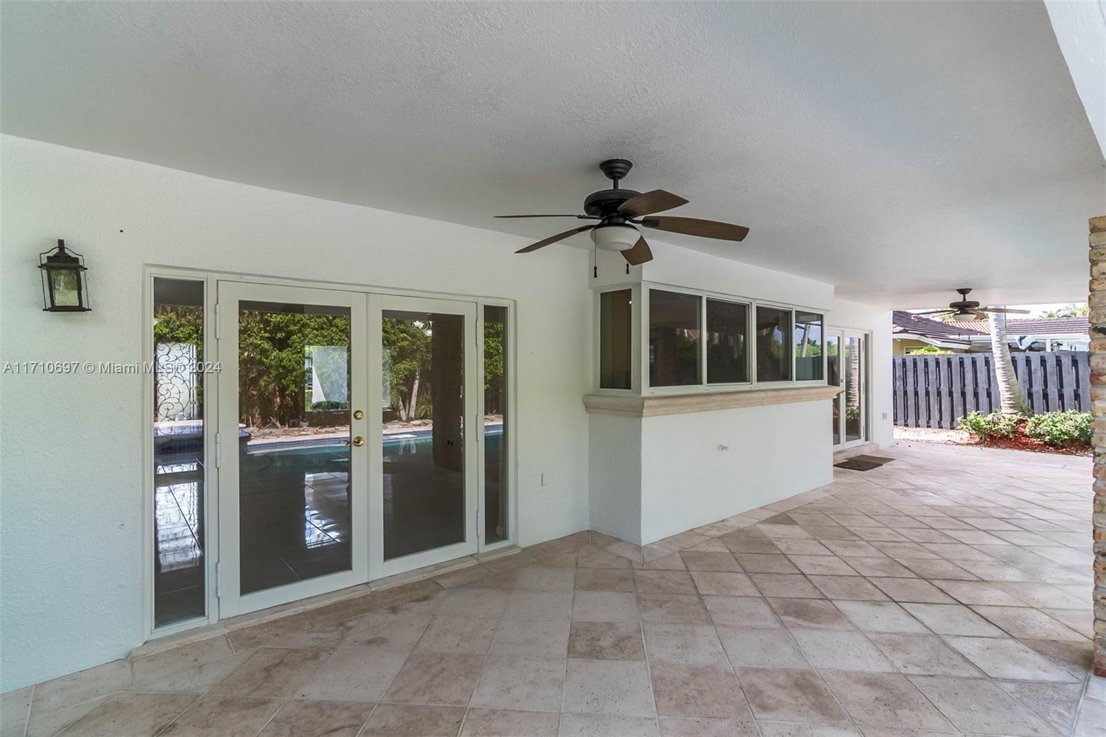 GLEN COVE SEC 2 - Residential Lease