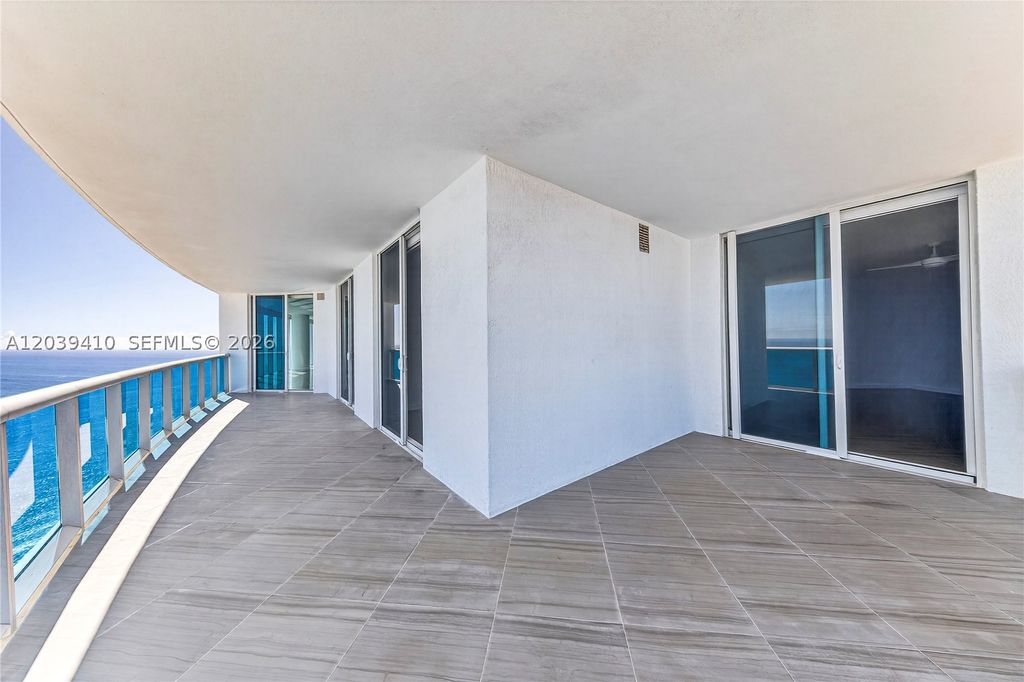 Photo of 2711 S Ocean Dr #3102, Hollywood, FL 33024 (MLS # A12039410)