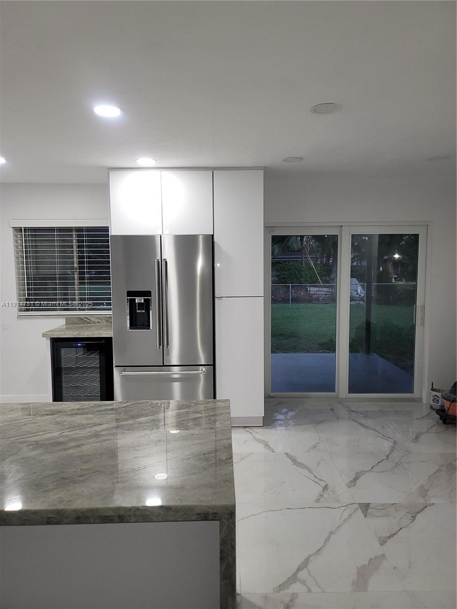 WESTWOOD ESTATES - Residential Lease