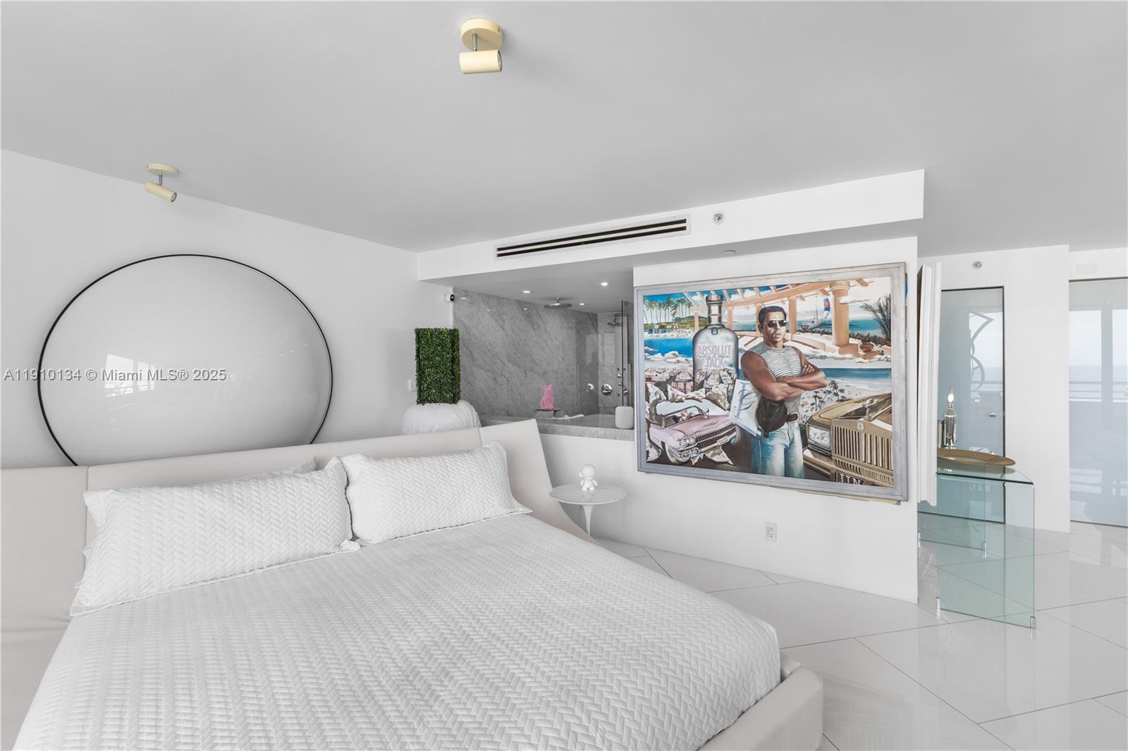 SOUTH POINTE TOWERS CONDO - Residential