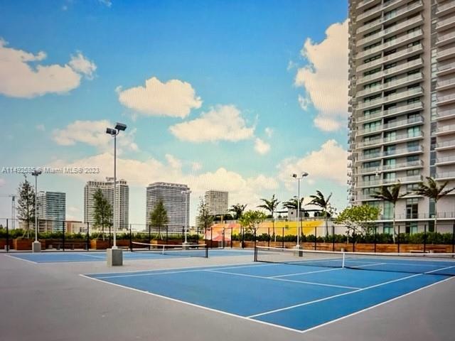 GRAN PARAISO CONDO - Residential Lease