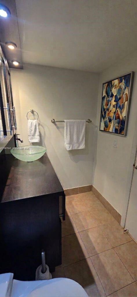 HALF MOON TOWERS CONDO - Residential