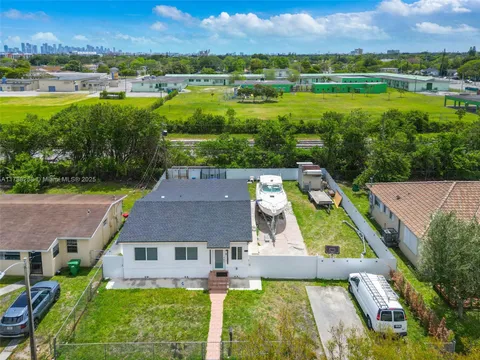 1814 NW 73rd St, Miami, FL 33147 - MLS#: A11788258