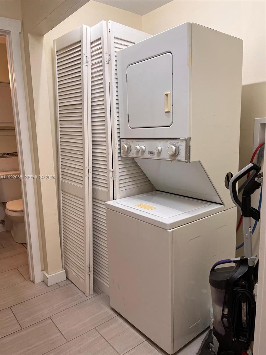 OSLO PARK UNIT NO 2 - Residential