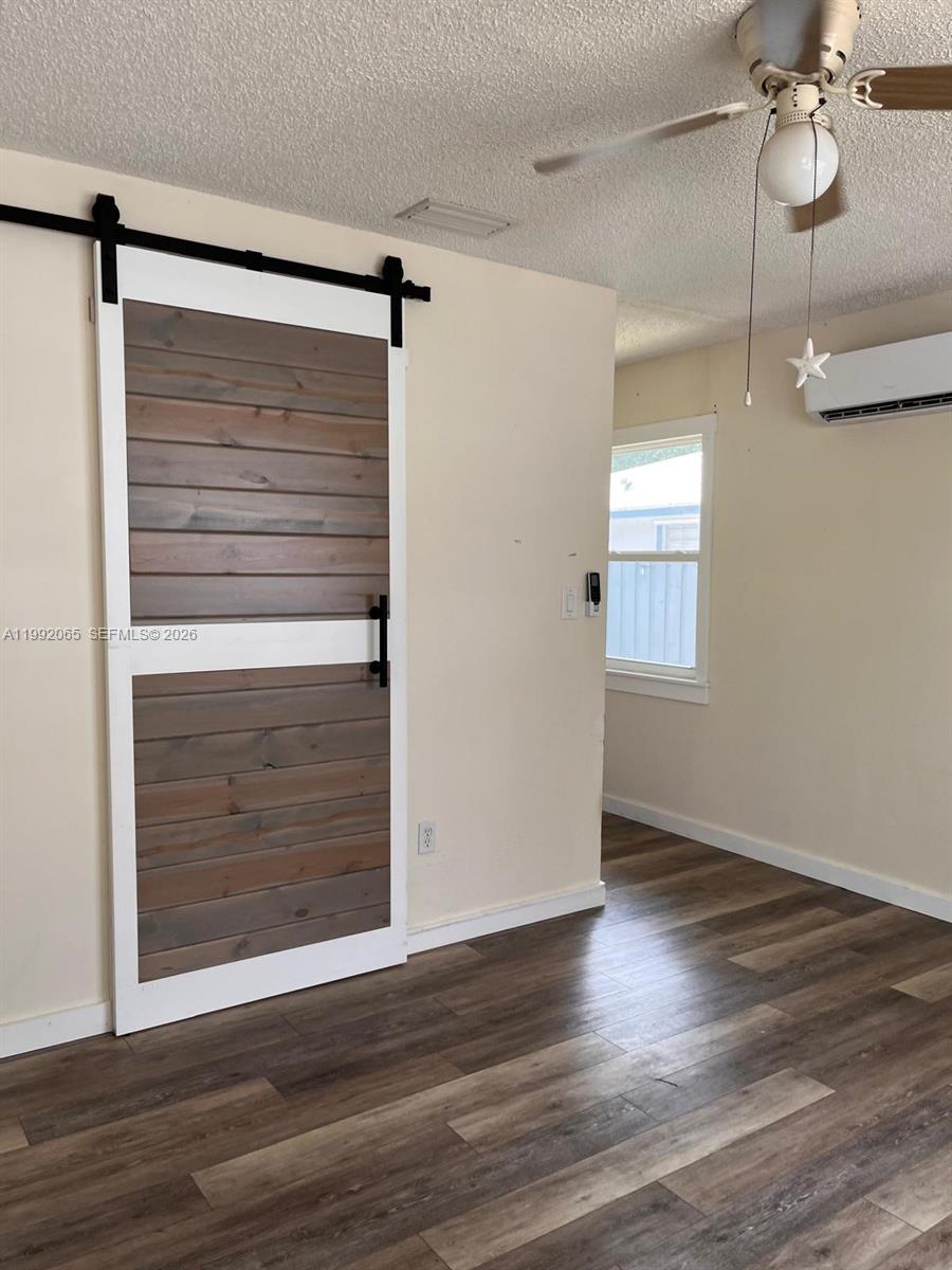 OSLO PARK UNIT NO 2 - Residential