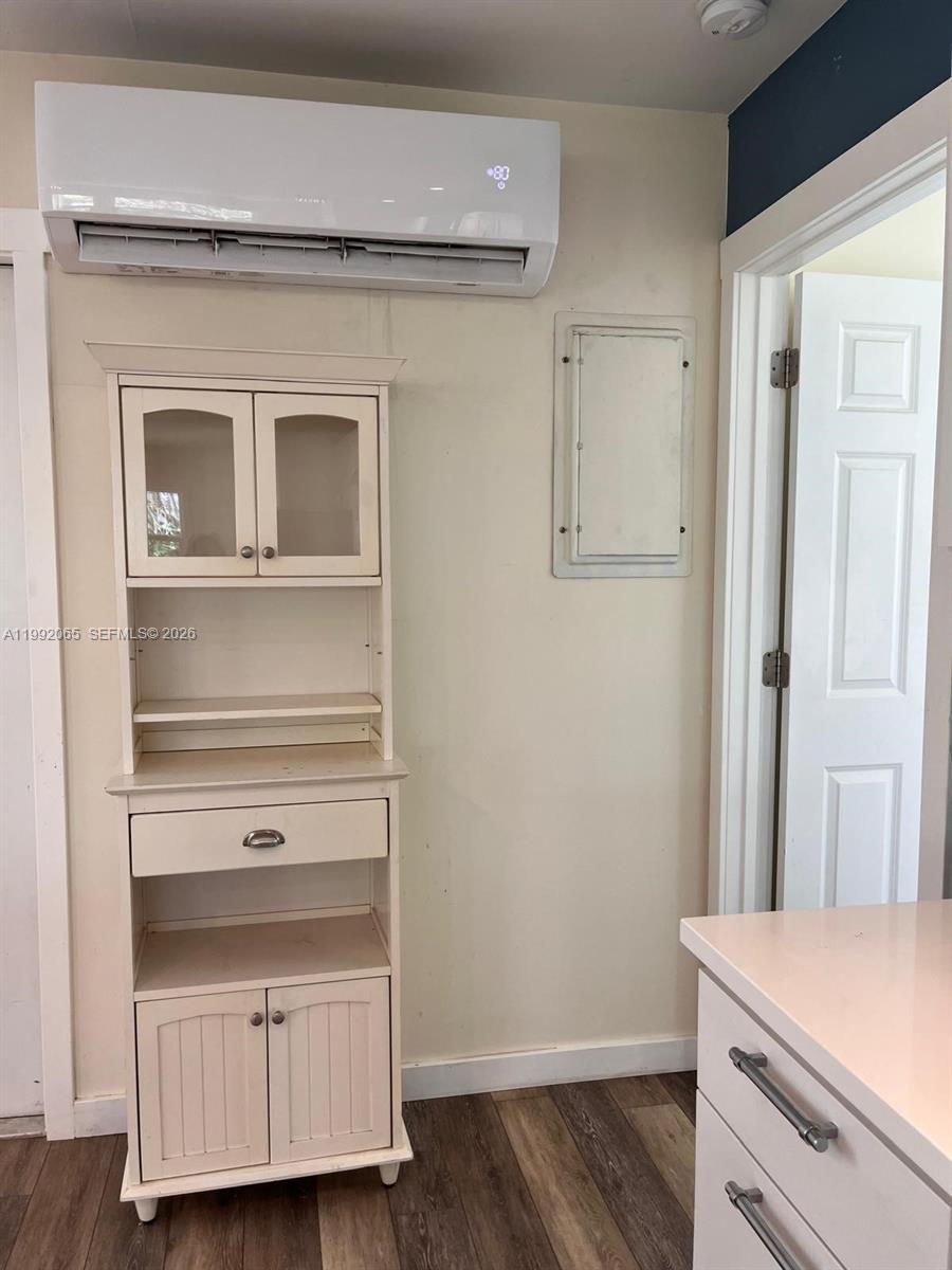 OSLO PARK UNIT NO 2 - Residential