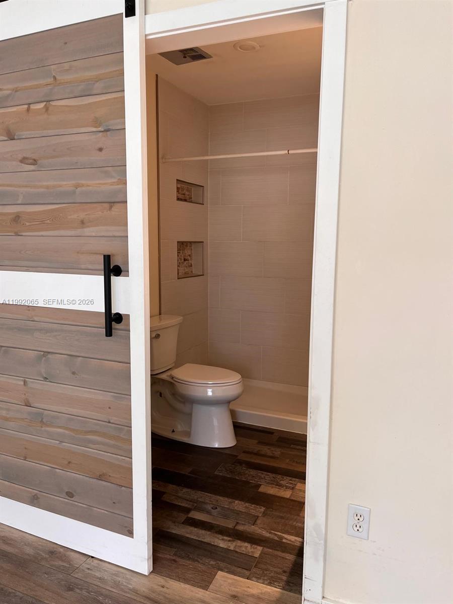 OSLO PARK UNIT NO 2 - Residential