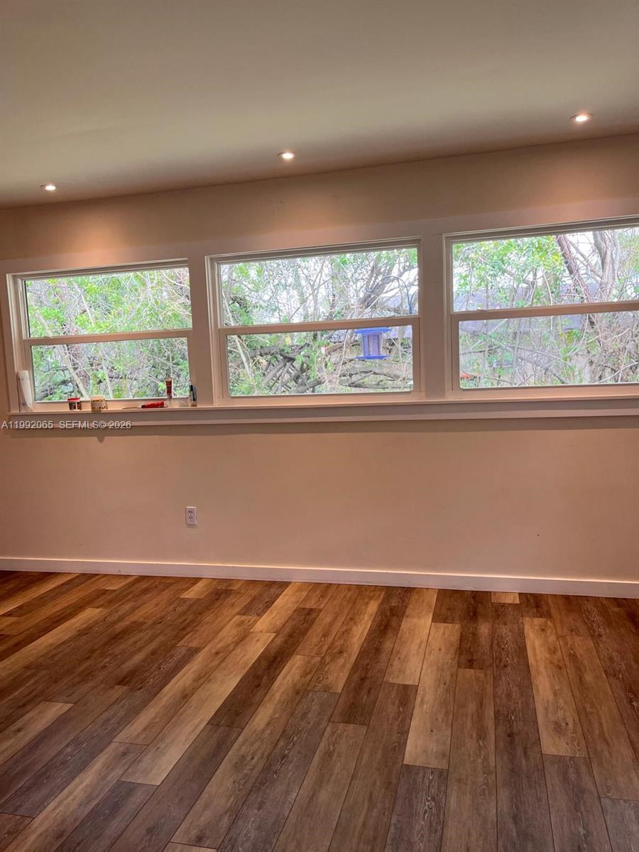 OSLO PARK UNIT NO 2 - Residential