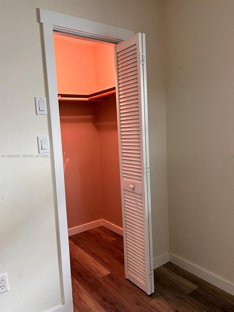 OSLO PARK UNIT NO 2 - Residential