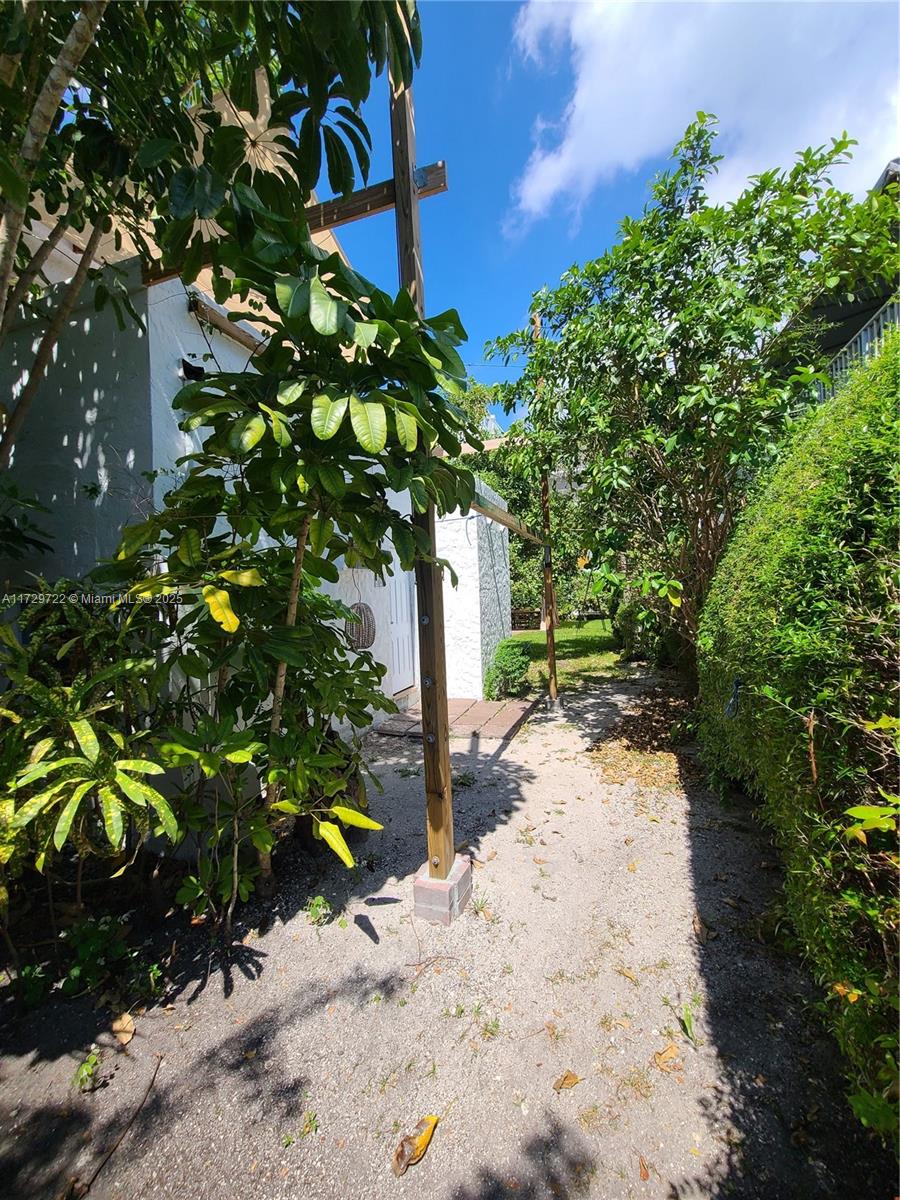 ALTON BEACH BAY FRONT RE- - Residential Income