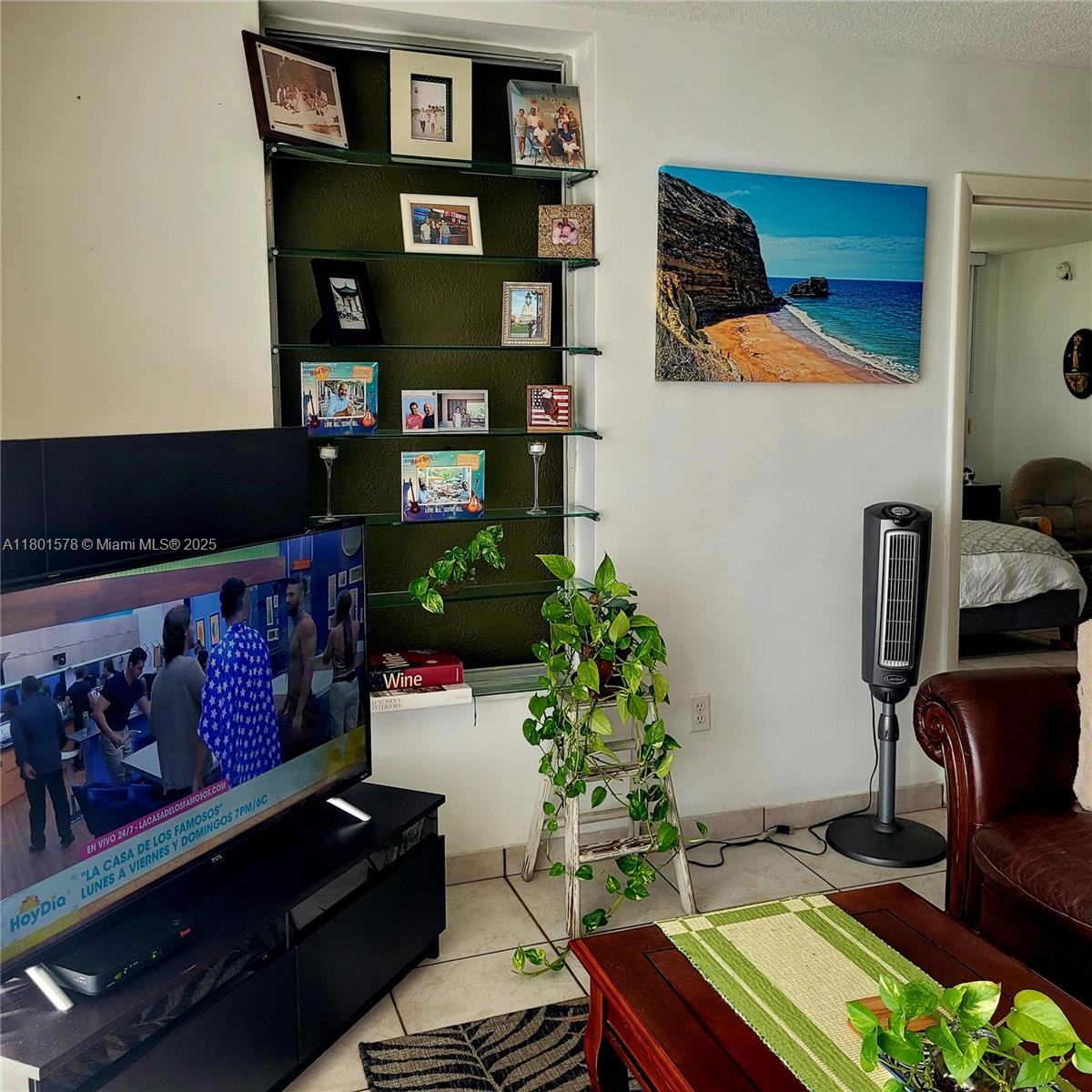 POINT EAST SEC II CONDO - Residential