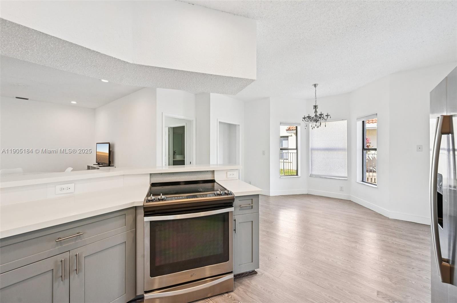 COUNTRYS POINT - Residential